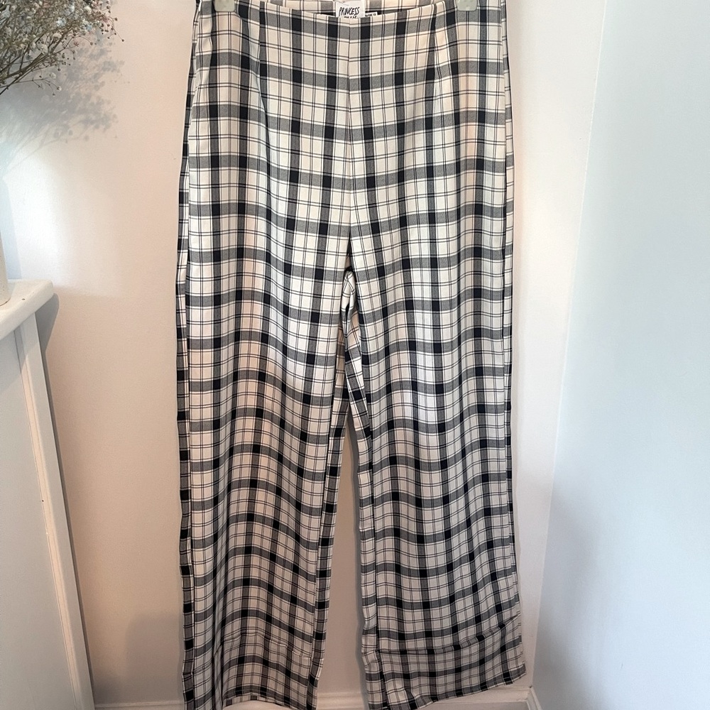 Princess Polly NWT Plaid Straight Leg Pants